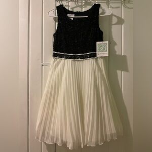 Bonnie Jean sequins and pleated dress size 14 NWT